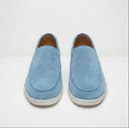 NÈRIN - Veloursleder Yacht Loafer. Für Männer, die kein Logo brauchen um zu wissen was sie tragen.